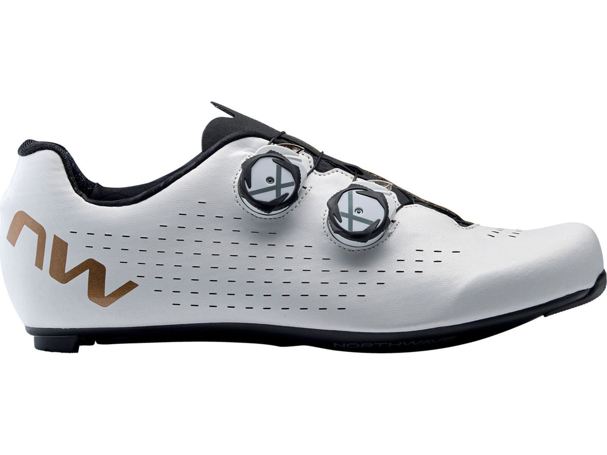 Northwave Revolution 3 Cycling Shoes - Sportandleisure.com