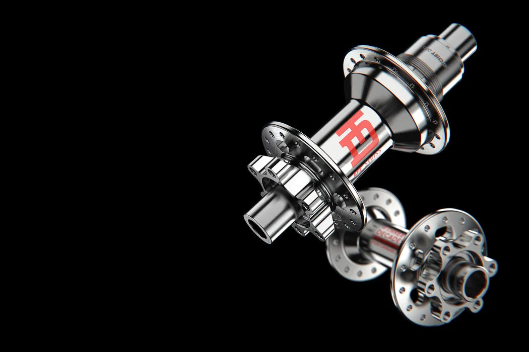 DT Swiss ARC 1100 DICUT 38mm 30 Year Carbon Disc Wheelset - Sport & Leisure