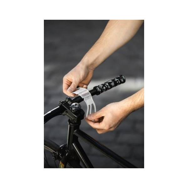 Bike Citizens Finn Silicon Universal Smart Phone Mount/Holder - Pink - Sportandleisure.com