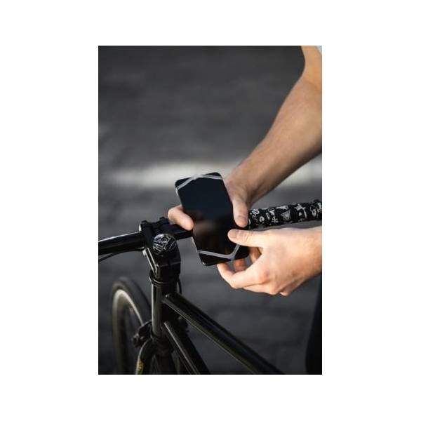 Bike Citizens Finn Silicon Universal Smart Phone Mount/Holder - Pink - Sportandleisure.com