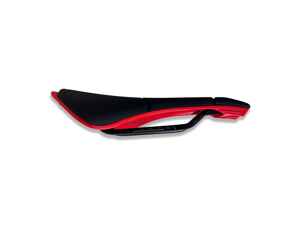 Prologo Scratch M5 Pro T 2.0 Bike Saddle - Black & Red - Sportandleisure.com