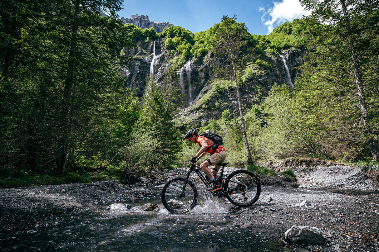 Mavic E-Deemax 35 27.5" Boost Rear Wheel - Centre Lock - Microspline - Sportandleisure.com