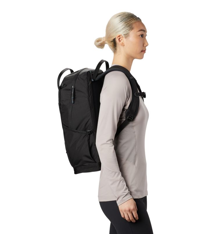 Mountain Hardwear Women's Camp 4 21 L Backpack - Black - Regular - Sportandleisure.com