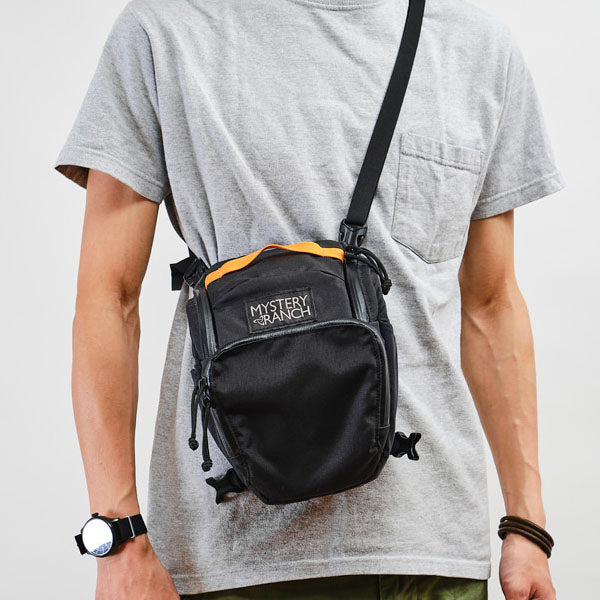 Mystery Ranch DSLR Chest Rig Camera Carry Bag - Sportandleisure.com