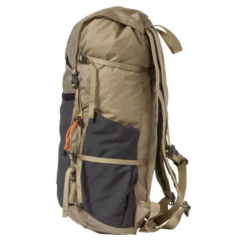 Mystery Ranch In and Out 22 Backpack - Sportandleisure.com