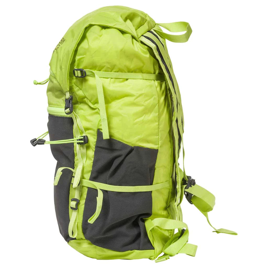 Mystery Ranch In and Out 22 Backpack - Sportandleisure.com