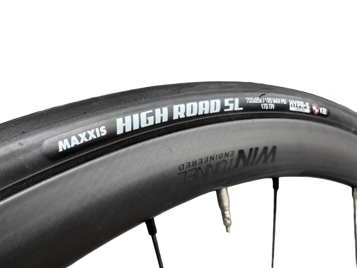 Maxxis High Road SL 700c Tubeless Ready Road Tyre - Sport & Leisure