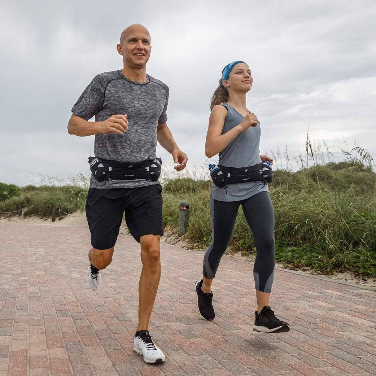Fitletic Hydra 16 Hydration / Running Belt - Sportandleisure.com