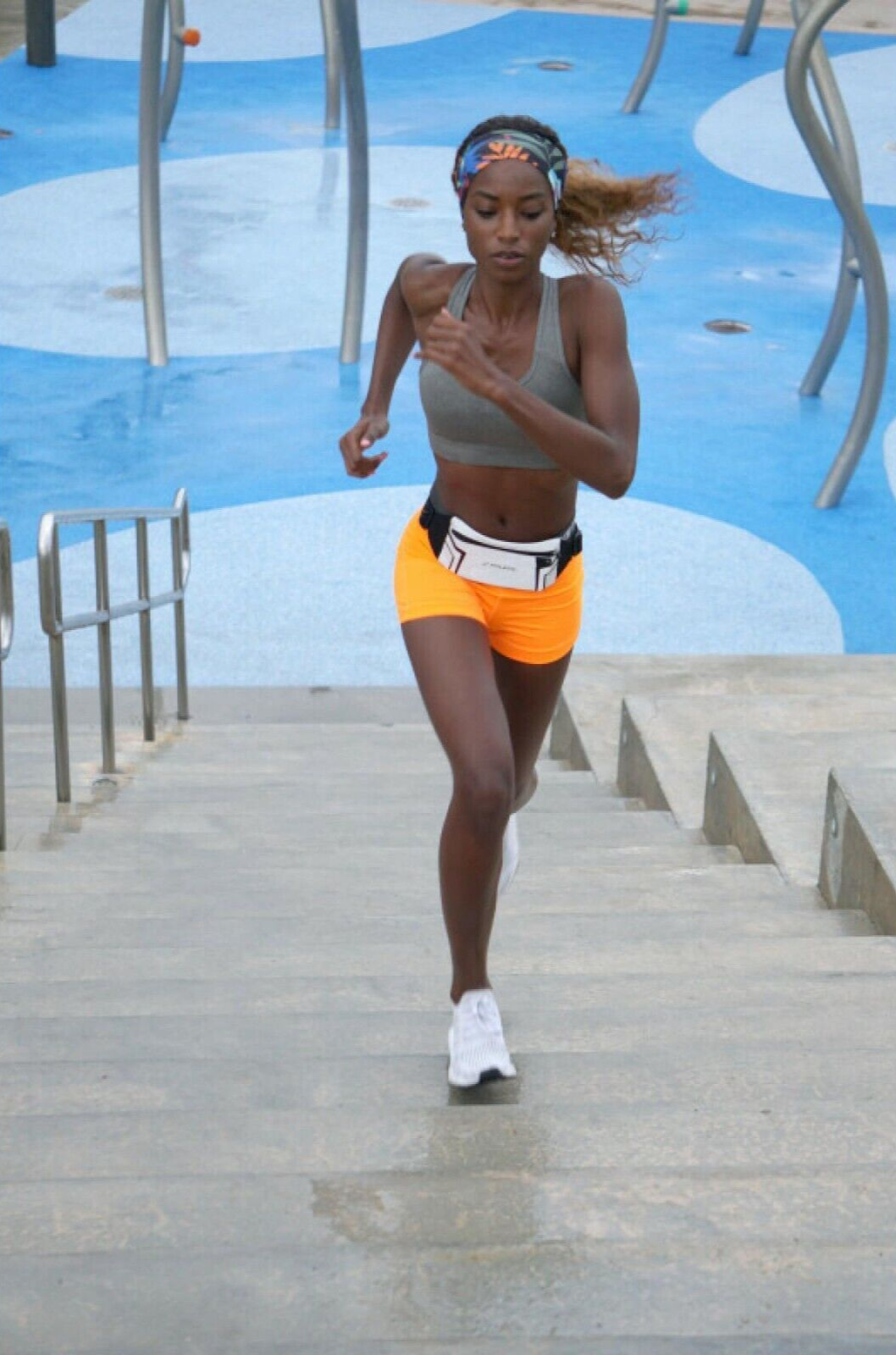 Fitletic Blitz Running Belt - Unisex - Black - Sportandleisure.com