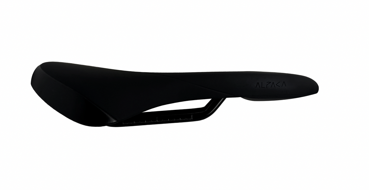 Fizik Terra Alpaca X5 Saddle - Black - Sportandleisure.com