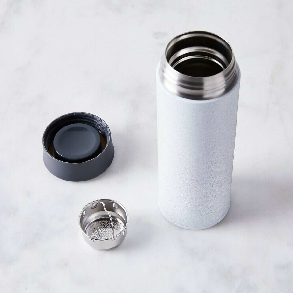 Magisso Reflective Water Bottle - BPA Free Sports Bottle - 350ml - Pearl - Sportandleisure.com (6968063426714)