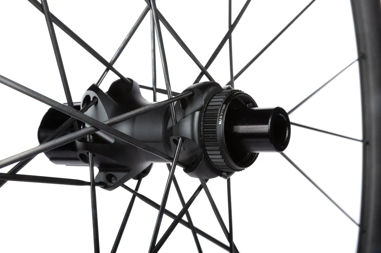DT Swiss E 1800 Spline 32 Road Wheelset - 700c - 12mm Axle - Centre Lock Disc - Sportandleisure.com