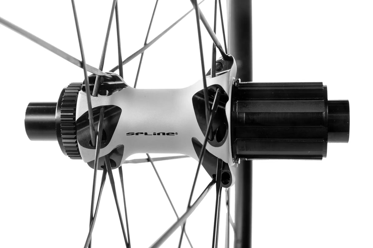 DT Swiss CR 1600 Spline 23 700c Cross Road Disc Brake Wheelset - 12mm Axle - Sportandleisure.com