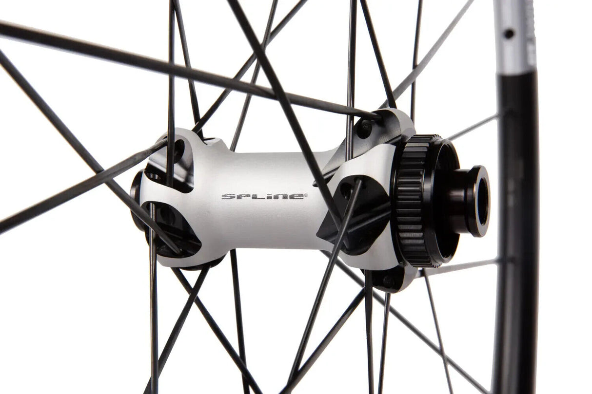 DT Swiss PR 1600 SPLINE 23 Disc Brake - Rear Wheel - 12 x 100mm Thru Axle - Sportandleisure.com