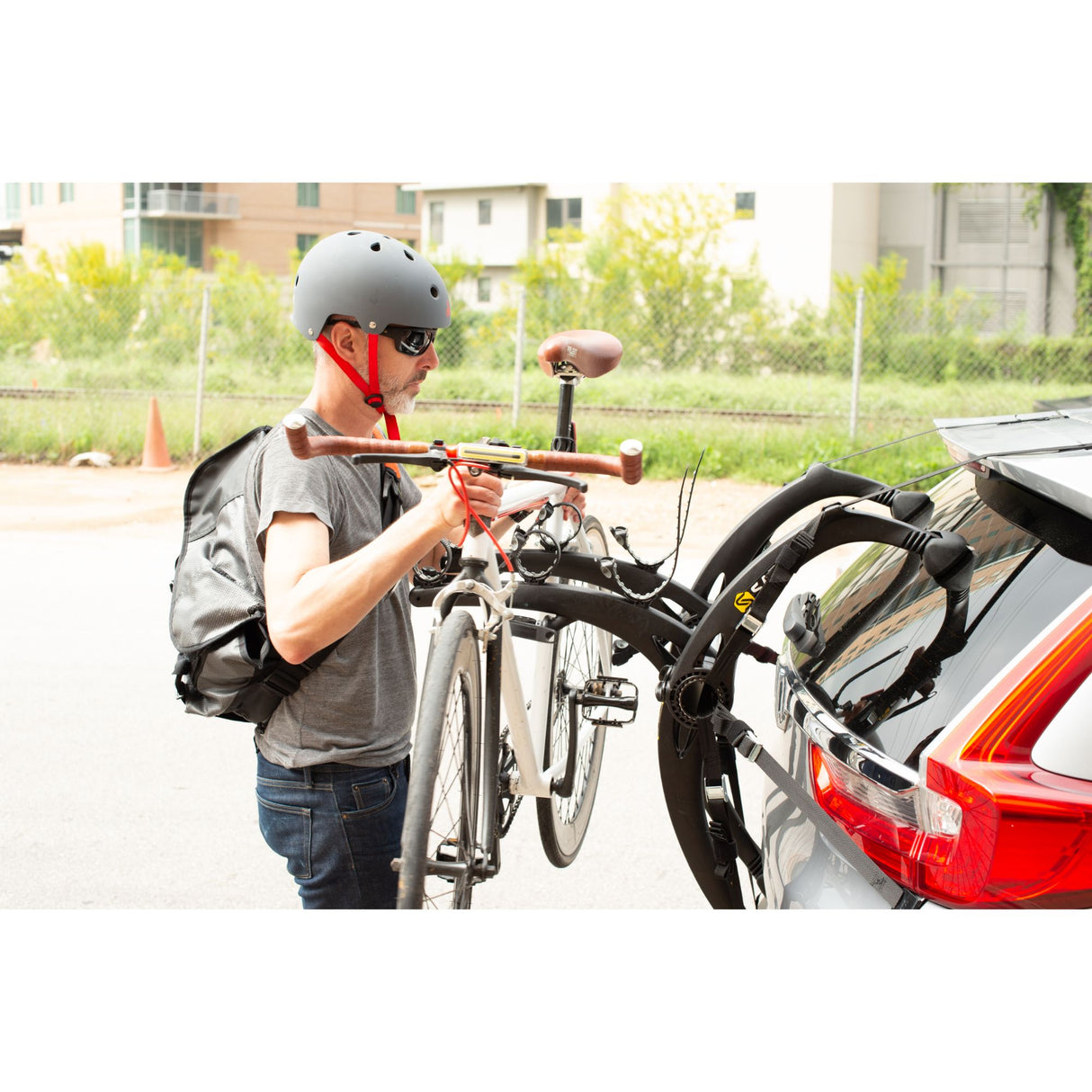 Saris Bones EX3 Car Bike Rack - Black - Refurbished - Sportandleisure.com (7124879736986)