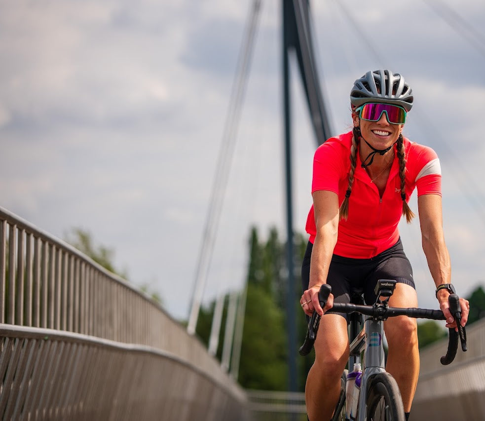 Descent Ryot Cycling Sunglasses with Vistra Photochromic Lens - Sport & Leisure