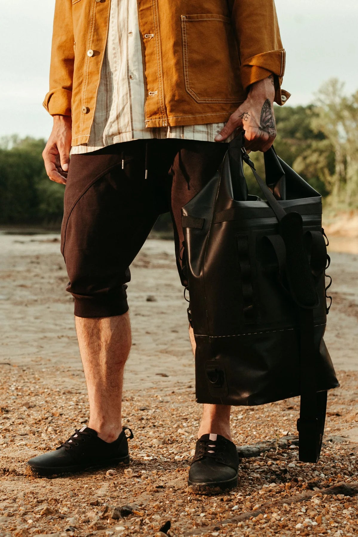 So iLL On The Roam by Jason Momoa Dirt Bag - Black - Sportandleisure.com