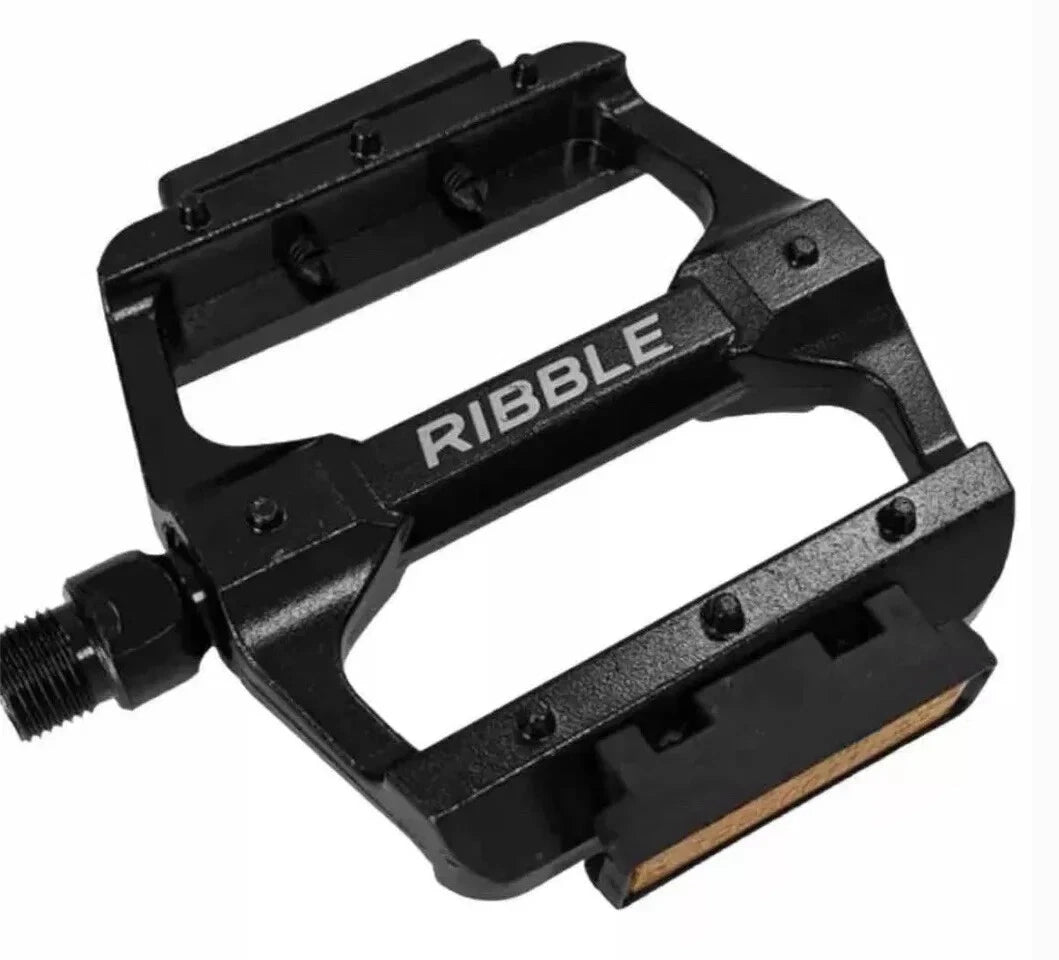 Ribble Studded Flat MTB Pedals - Sportandleisure.com