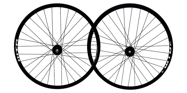 WTB ST i30 27.5" Boost Tubeless Ready Wheelset - Shimano HG - 6 Bolt Disc - Sport & Leisure