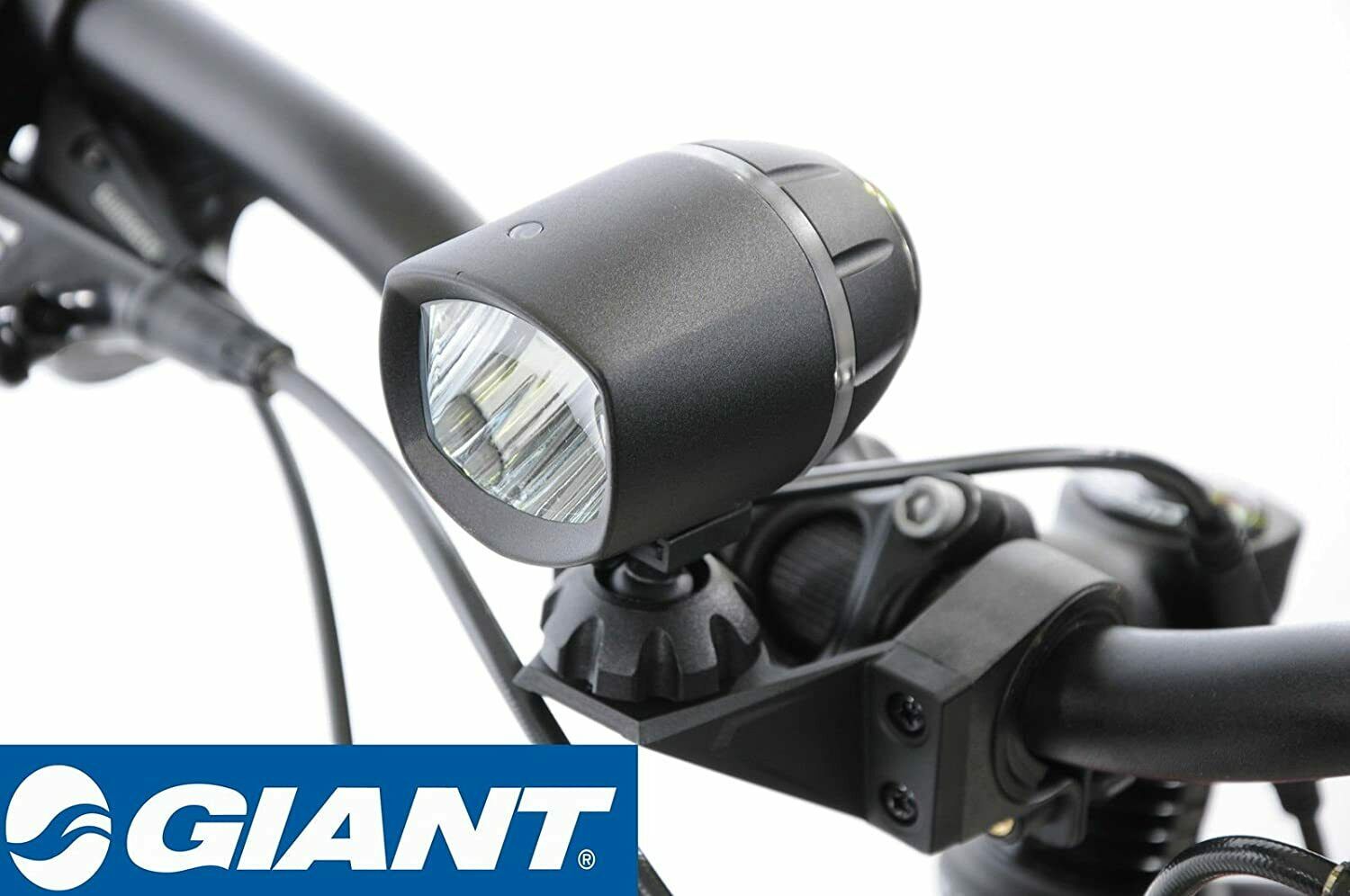 Giant Recon Pro Front Bike Light / Headlight - 250 Lumen - Rechargeable - Sportandleisure.com (6968134729882)