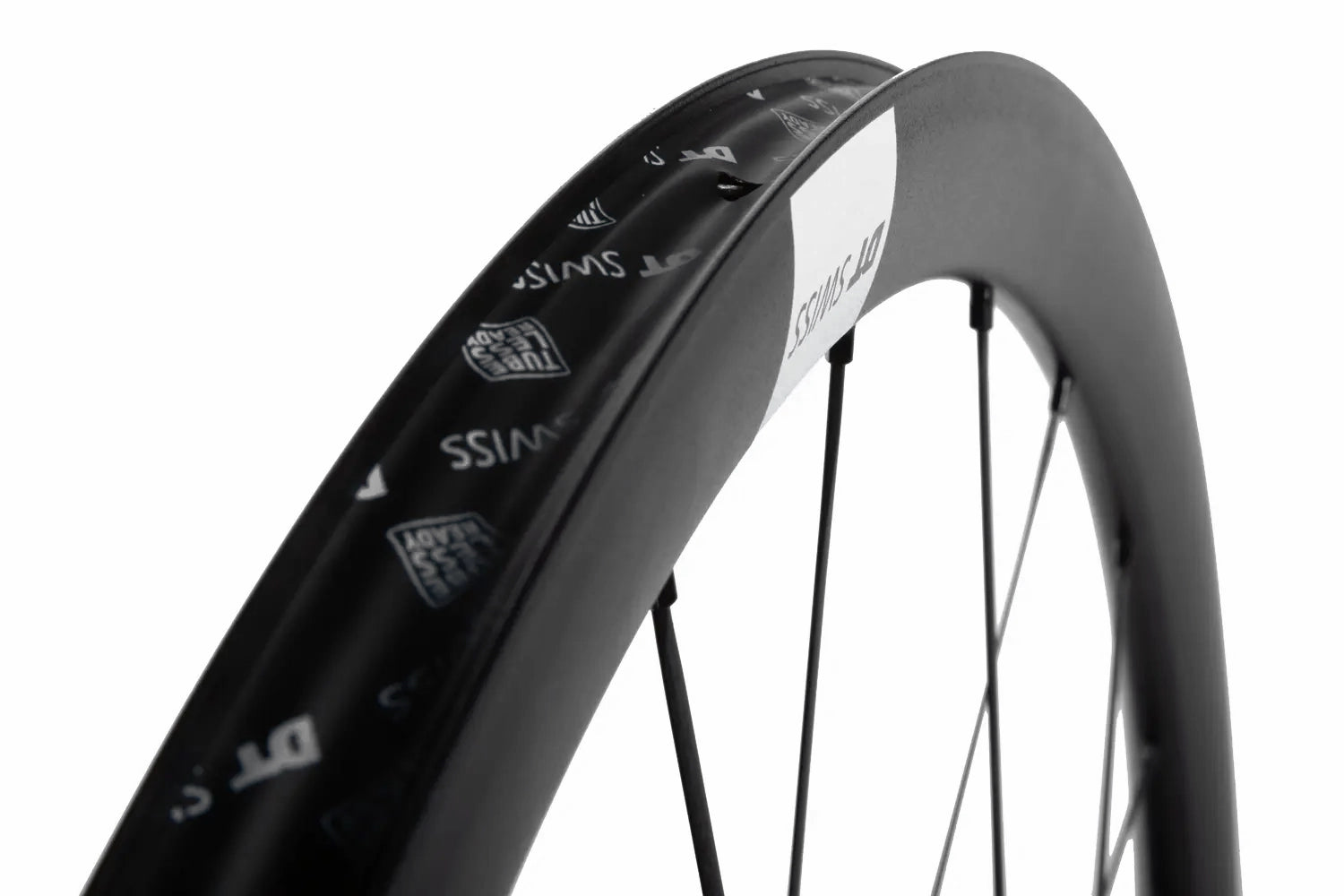 DT Swiss E 1800 Spline 32 Road Wheelset - 700c - 12mm Axle DT Swiss E 1800 Spline 32 Road Wheelset - 700c - 12mm Axle